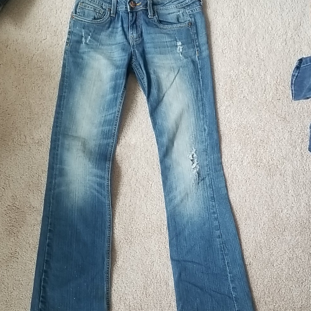 Jeans